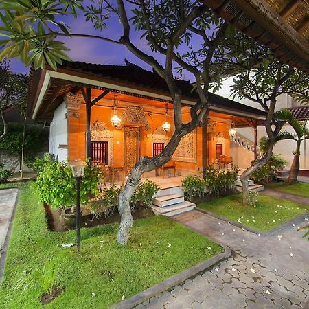 Surya Tropical Kuta Hotel Kuta Lombok Buitenkant foto