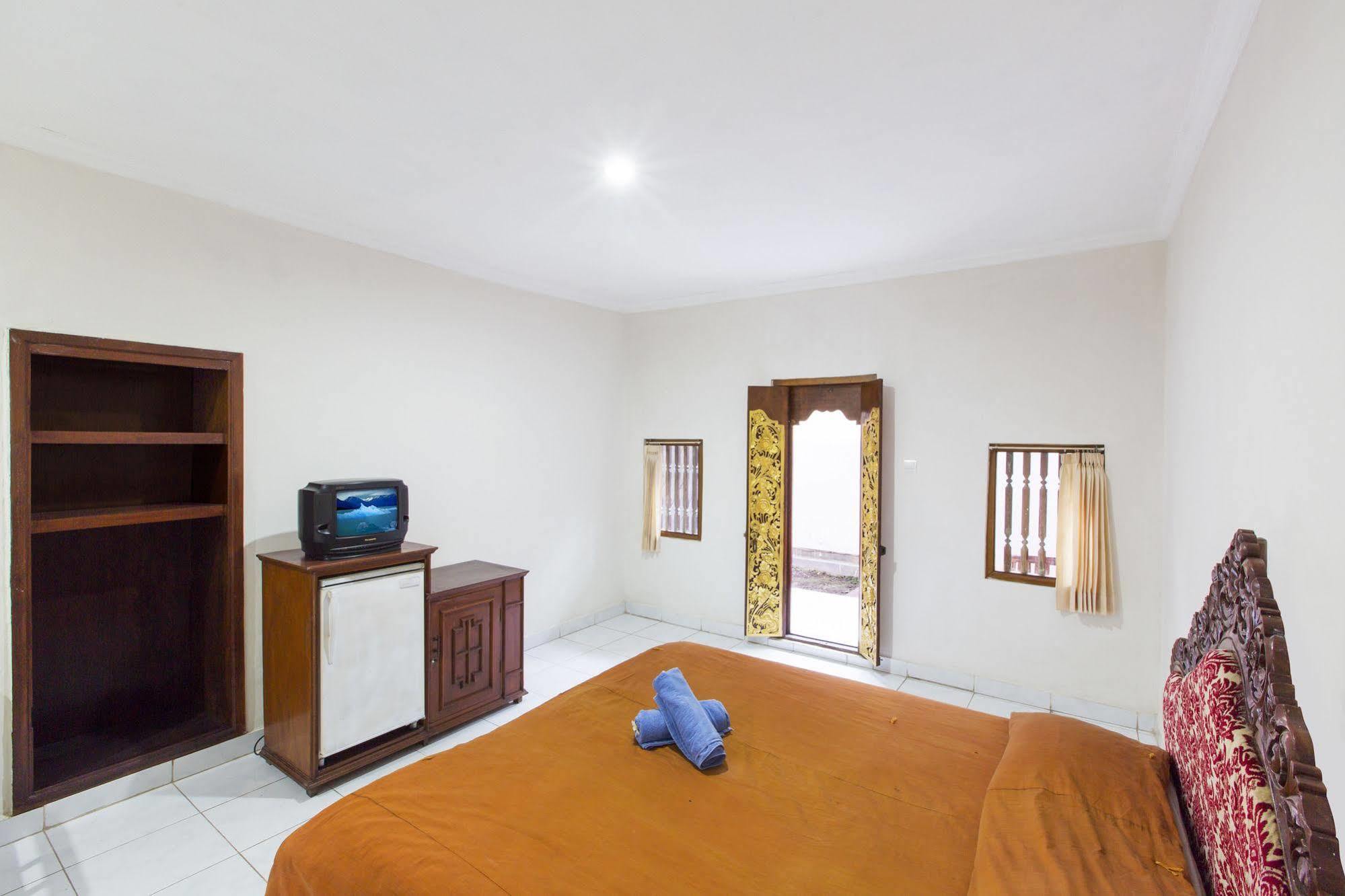 Surya Tropical Kuta Hotel Kuta Lombok Buitenkant foto