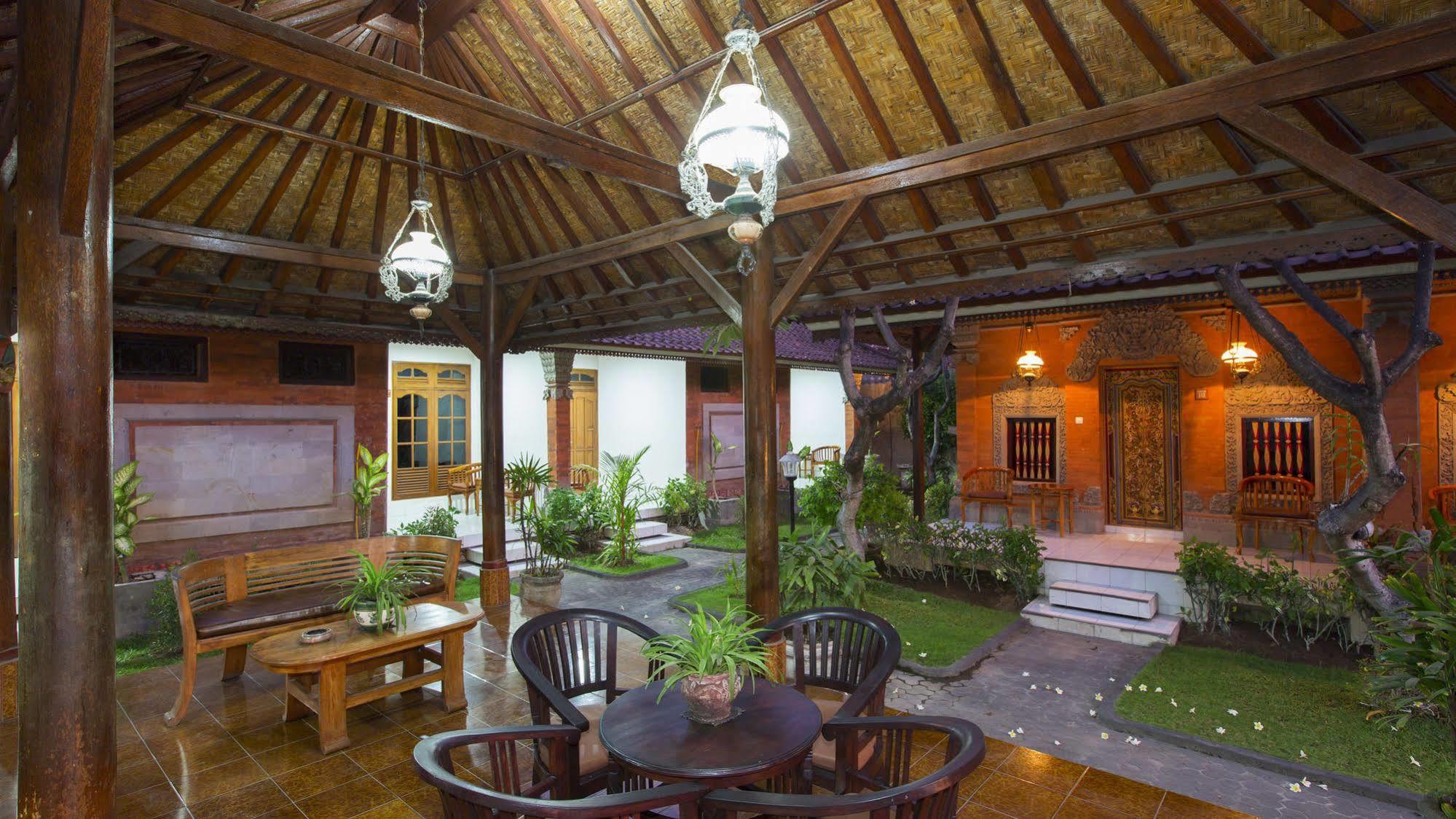 Surya Tropical Kuta Hotel Kuta Lombok Buitenkant foto
