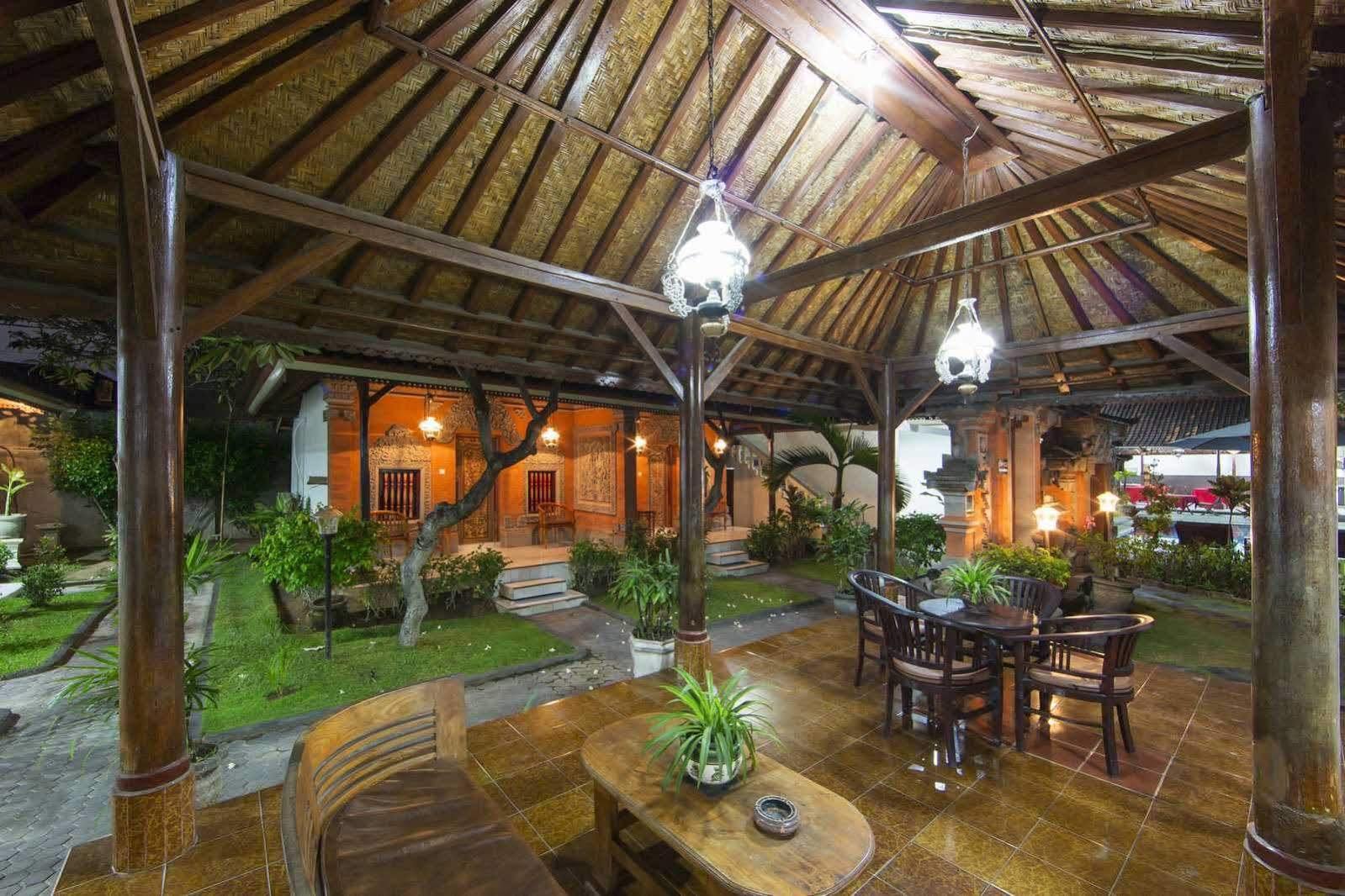 Surya Tropical Kuta Hotel Kuta Lombok Buitenkant foto